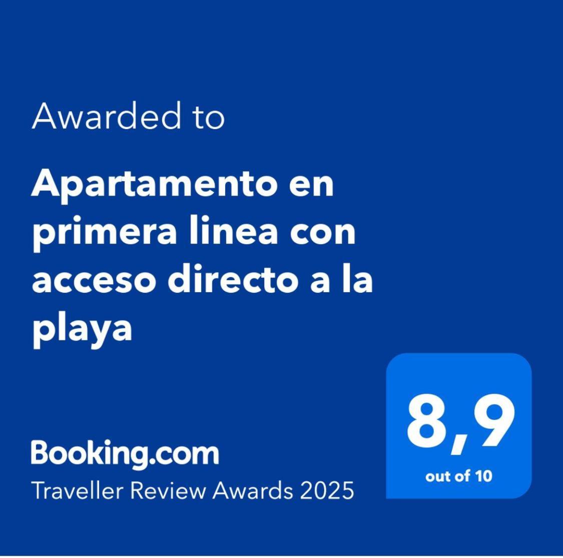 En Primera Linea Del Paseo Marítimo Almería